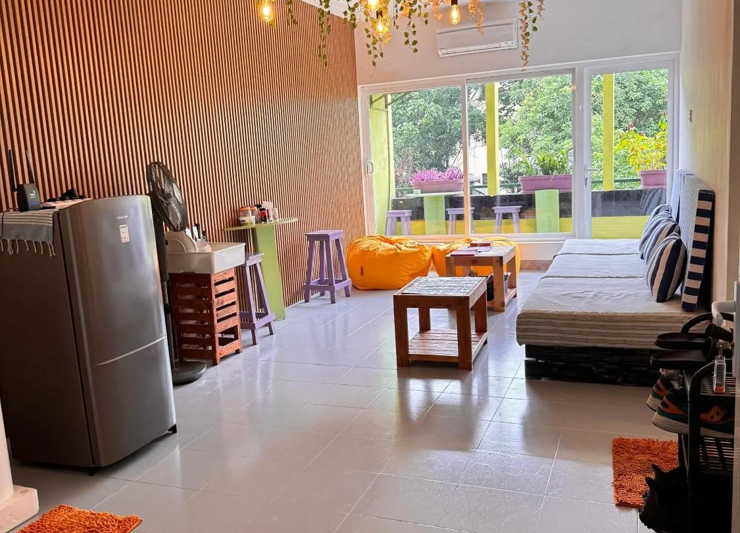 קולומבו Hostel Republic At Galle Face
